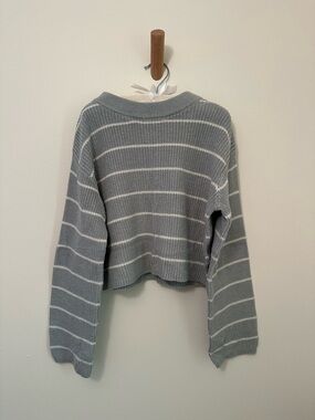 H&M Cropped Striped Knit Sweater